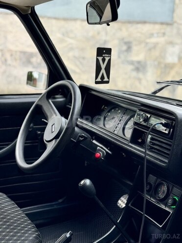 LADA (VAZ) 2107-5
