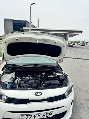 Kia Rio-14