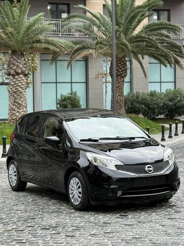 Nissan Note-1