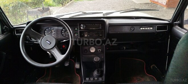 LADA (VAZ) 2107-3
