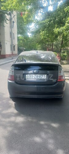 Toyota Prius-7