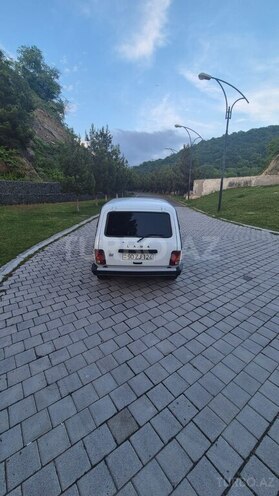 LADA (VAZ) Niva-10