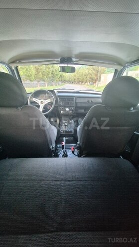 LADA (VAZ) Niva-12