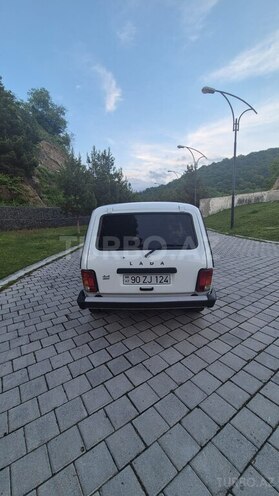 LADA (VAZ) Niva-17