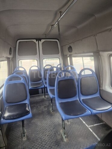Ford Transit-2