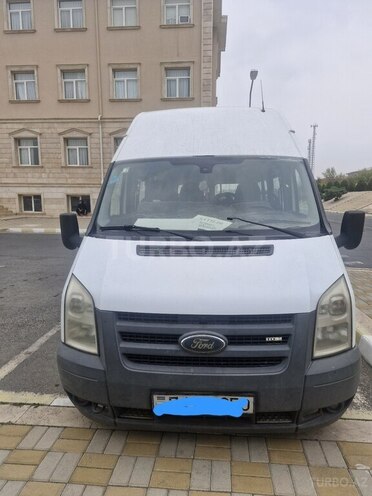 Ford Transit-1