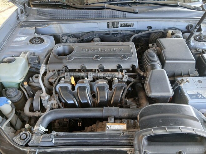 Hyundai Sonata-6