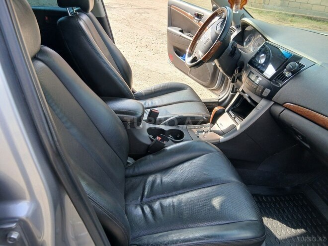 Hyundai Sonata-17