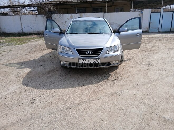 Hyundai Sonata-19