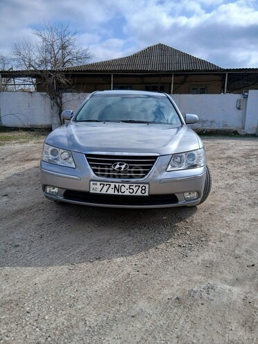 Hyundai Sonata-1
