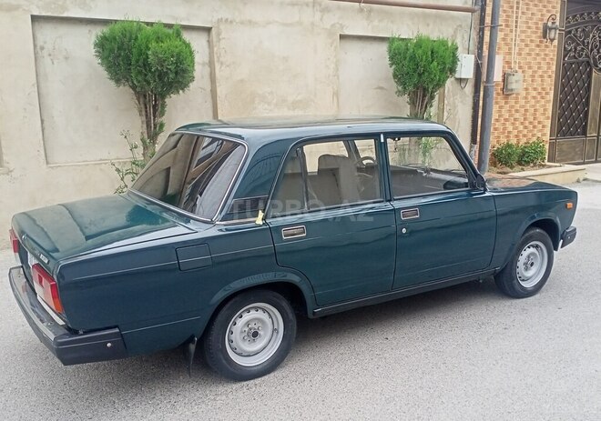 LADA (VAZ) 2107-5