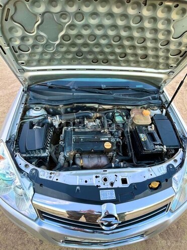 Opel Astra-7