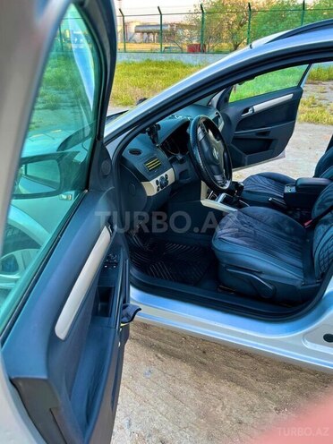 Opel Astra-13