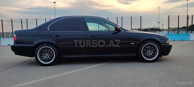 BMW 525-4