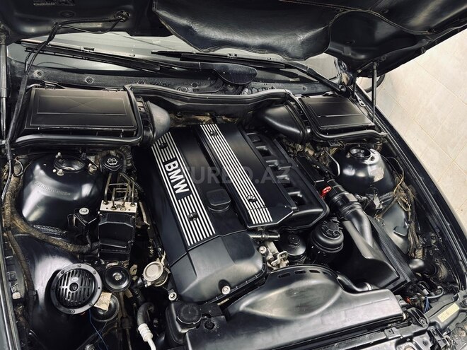 BMW 525-6