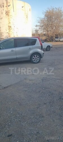 Nissan Note-6