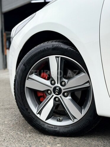 Kia K3-8