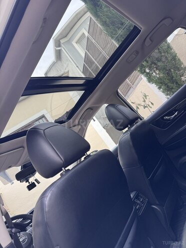 Nissan X-Trail-12