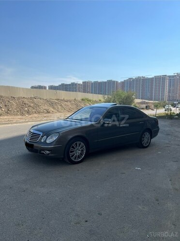 Mercedes E 220-4