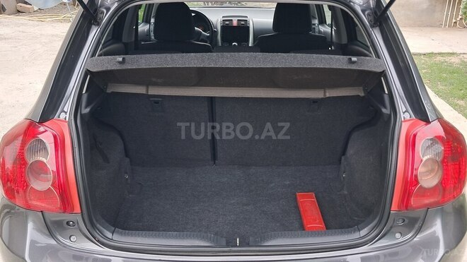 Toyota Auris-14