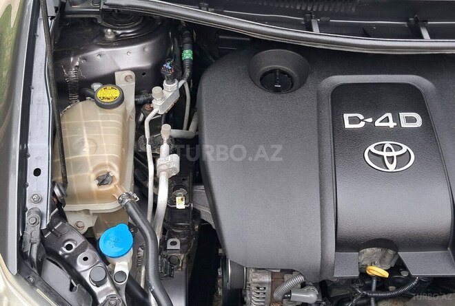 Toyota Auris-15