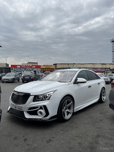 Chevrolet Cruze-1