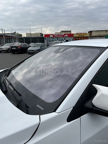 Chevrolet Cruze-10