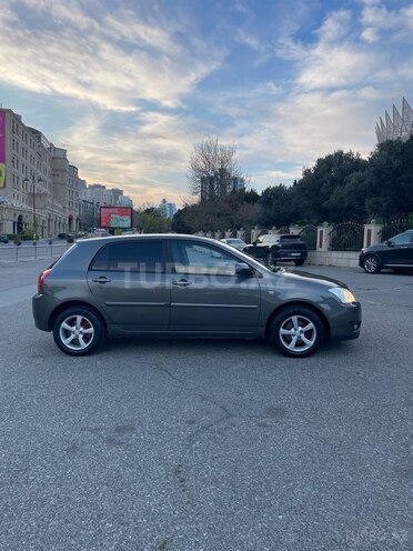 Toyota Corolla-7