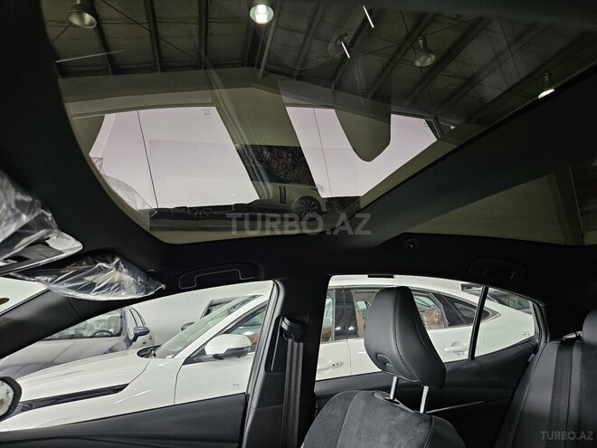 Toyota Camry-16