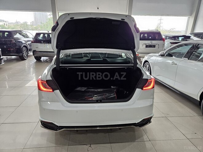 Toyota Camry-20