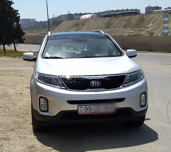 Kia Sorento-1