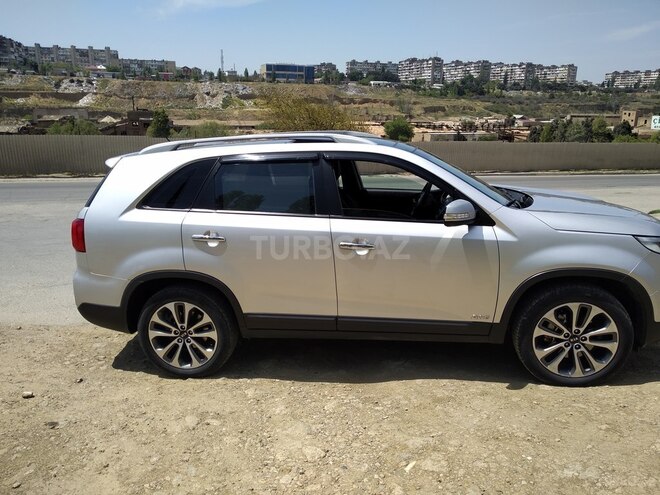 Kia Sorento-3
