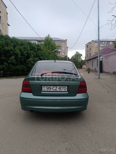 Opel Astra-3