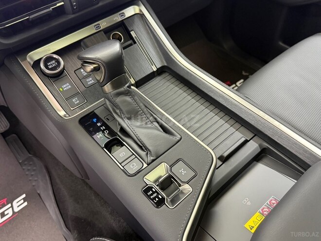 Lexus GX 550-13
