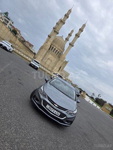 Chevrolet Cruze-2