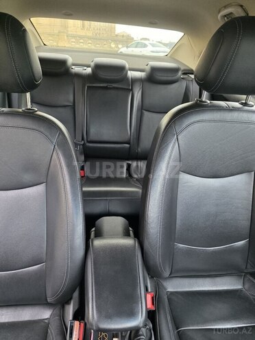 Chevrolet Cruze-15