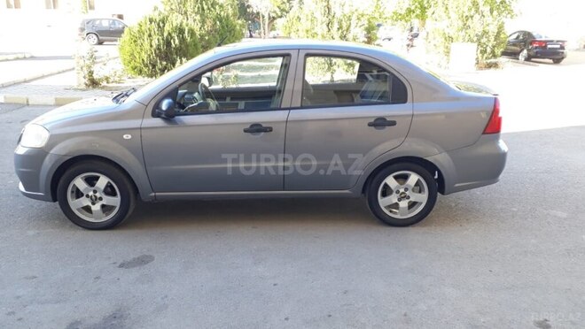 Chevrolet Aveo-2