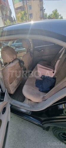 Mercedes E 240-4