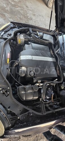 Mercedes E 240-14