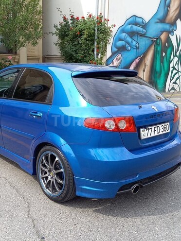 Chevrolet Lacetti-4