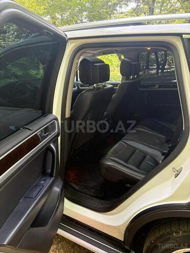 Volkswagen Touareg-15