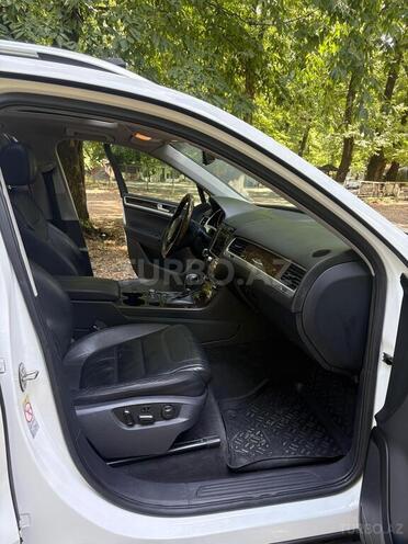 Volkswagen Touareg-19