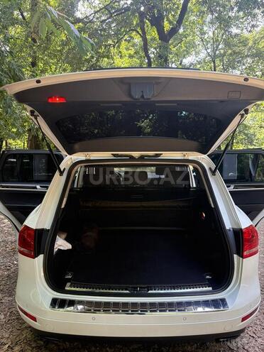 Volkswagen Touareg-20