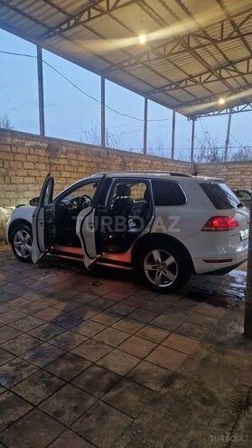 Volkswagen Touareg-11