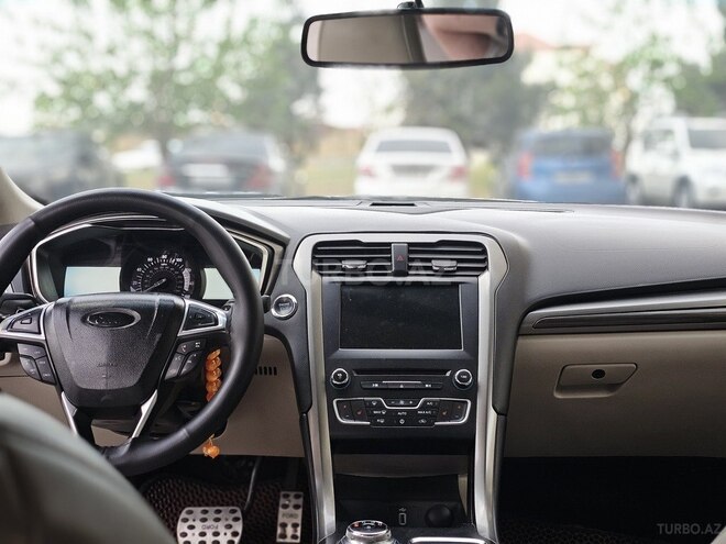 Ford Fusion (North America)-9