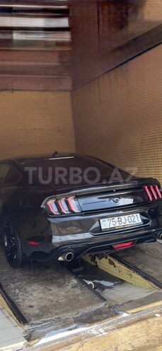 Ford Mustang-13