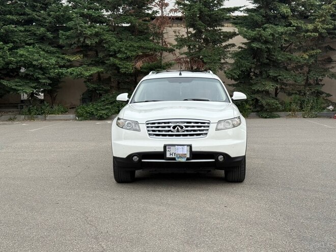 Infiniti FX35-4