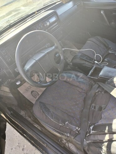 Volkswagen Golf 1990, 328,352 km - 1.6 l - Bərdə