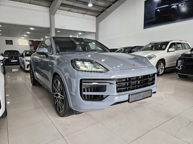 Porsche Cayenne E-hybrid Coupe-4