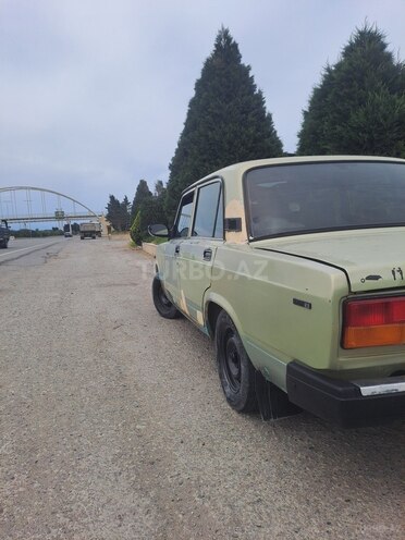 LADA (VAZ) 2107-4